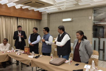 BUSINESS-MEETING-12-1024x768