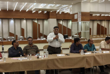BUSINESS-MEETING-32-1024x768