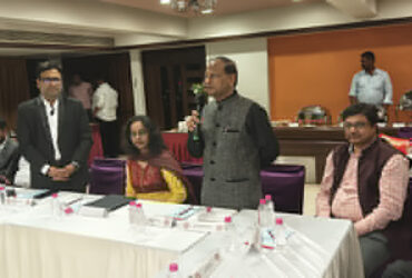 BUSINESS-MEETING2